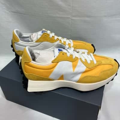 New Balance 327 sneakers yellow white BRAND NEW IN BOX 