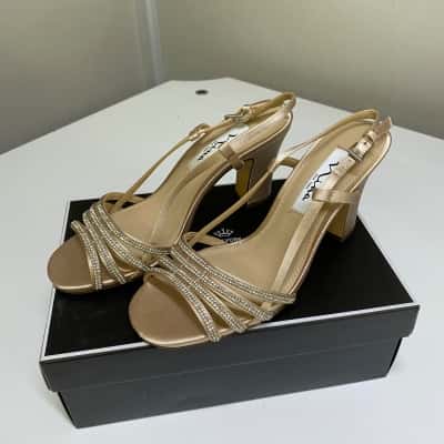 Womens Nina shoes pearl rose crystal satin heel Size 7 