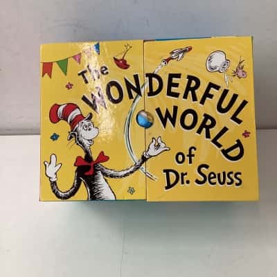 The Wonderful world of Dr Seuss boxed set 20 small books