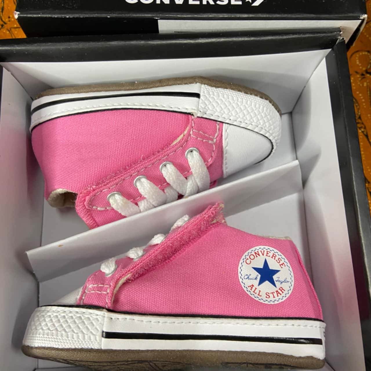 converse chuck taylor all star 2 sizing