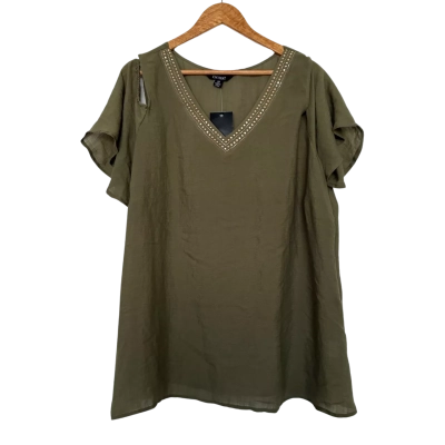 beme Size 20 Olivine Off-the-shoulder Top 