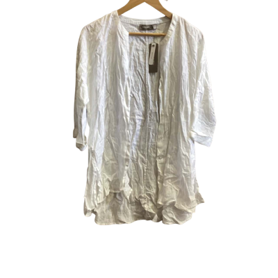Susan Womens  Size 8 White Shirt
