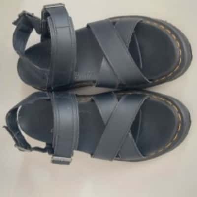 Dr Martens Womens  Voss II Sandals