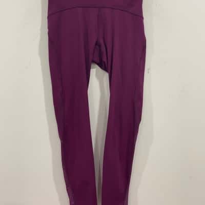 Lululemon Womens  Size 6 Maroon 