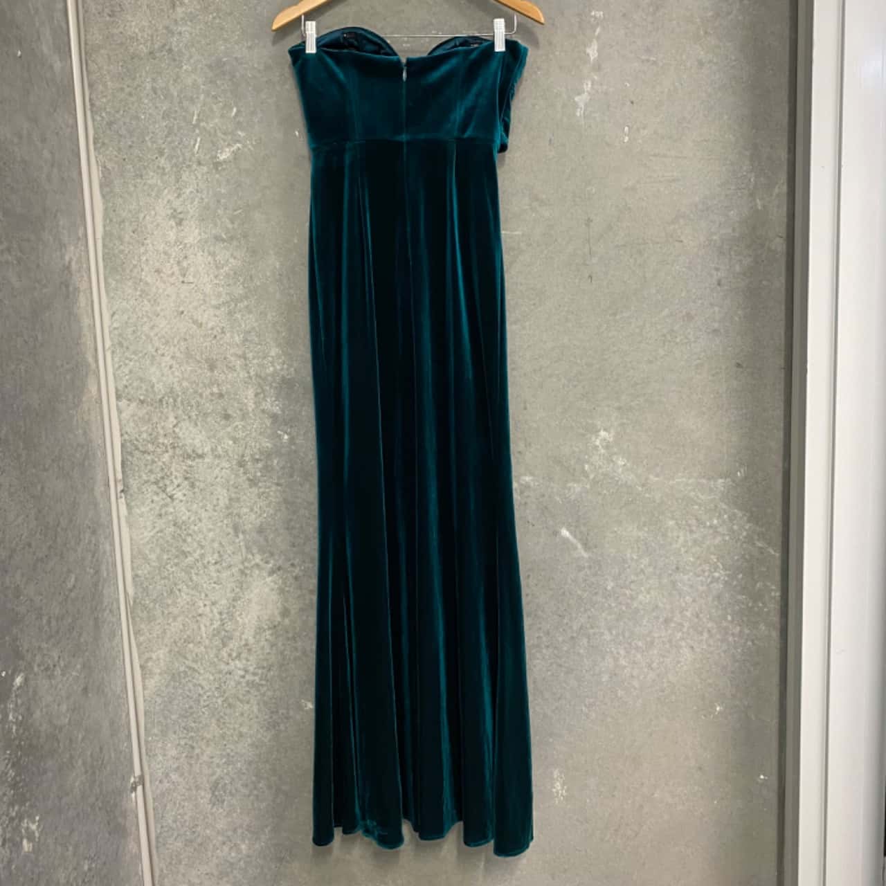 sachin and babi light blue dress Sheike Brazen Maxi Dress Emerald Size 10 / M main image 1