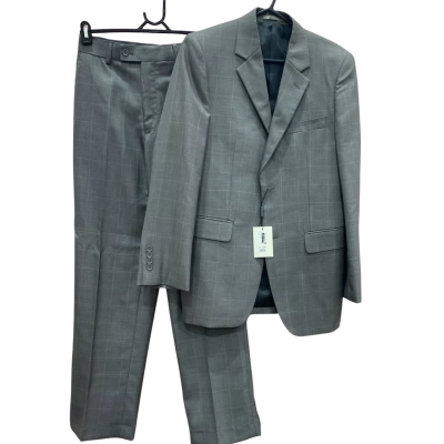 Ponti Mens Size 36R Grey Suit Set 