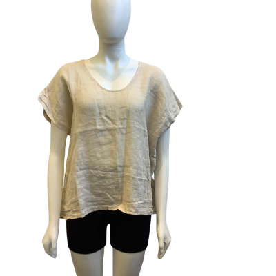 Brand New Donna Donna Womens  Size 14 Linen Top Light Beige 