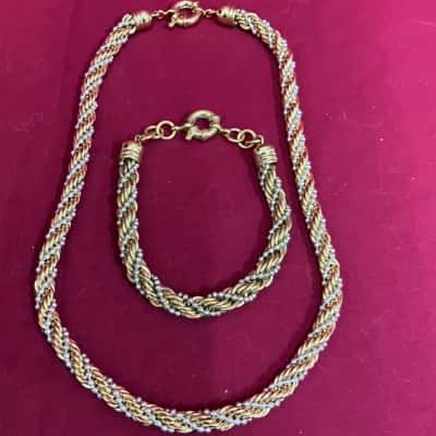  Women's Gold Tone Monet Rope Chain Necklace & Bracelet Set