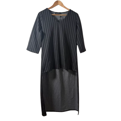 Serafina Womens  Size 12 Top Black  / White 