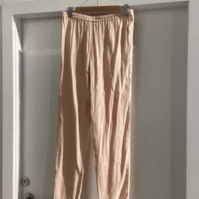  Armoire women’s pants - size 8