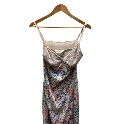 Peter Alexander Womens  Size M Floral  Nightie 