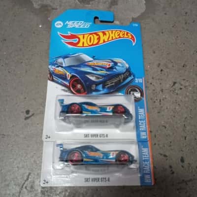 Hot Wheels Race Team x 2