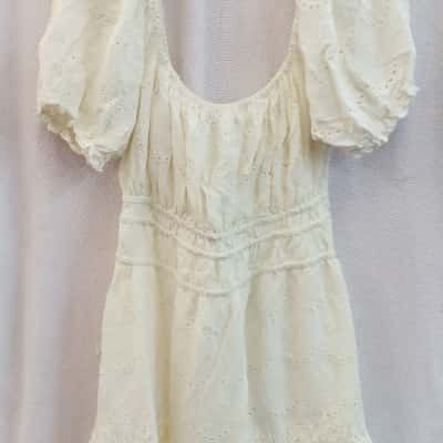 Ghanda Womens  Size L Short Sleeve Dress  White 