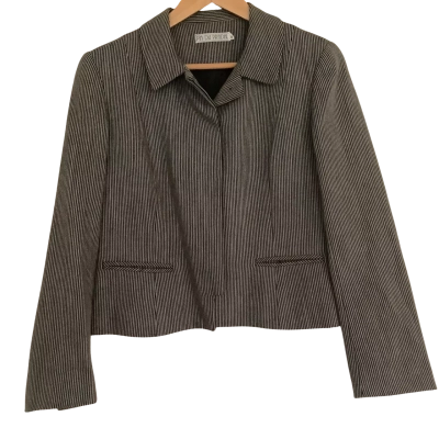 Vintage* Pia Du Pradal    Black and White Striped  Short Blazer.  Size 4 