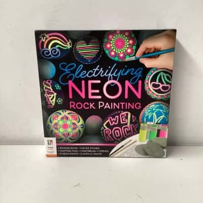 NEW - Hinkler Electrifying Neon Rock Painting