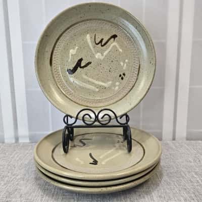 Stoneware Set Of 4 Dinner Plates