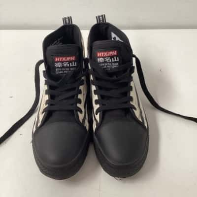 HTXJPN fuji2 high-top sneakers Unisex  Size 10 Black  / White 
