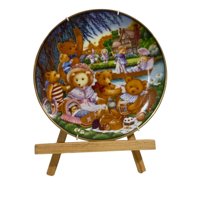 A Teddy Bear Picnic Franklin Mint Plate