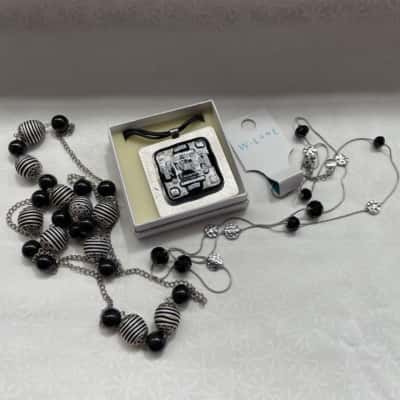  Women’s Assorted Classy Black & Silver 3 Necklace Pack