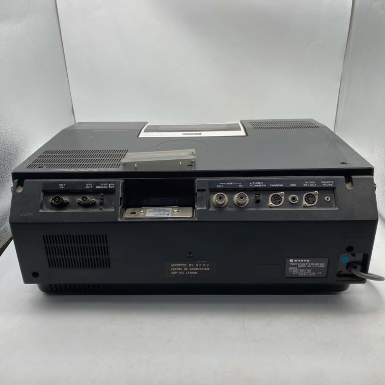 Vintage Sanyo Beta Video Cassette Recorder Model VTC9300P