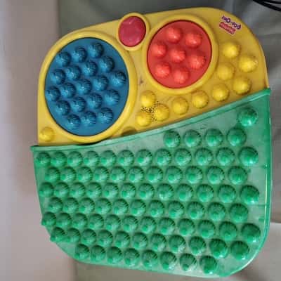 Fisher-Price Pop Onz Pop 'n Twirl Table Building System