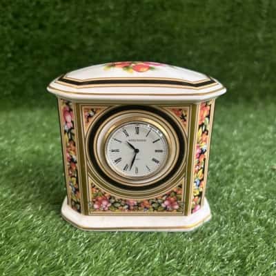 Wedgwood English Country Floral Desk Clock