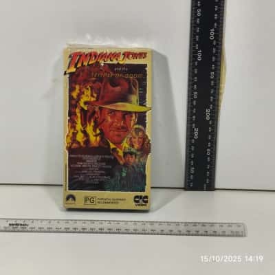 Indiana Jones and the Temple of Doom VHS Sealed As New 1984 Edition 