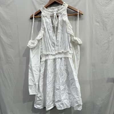 BNWT STEELE White Dress Size XS