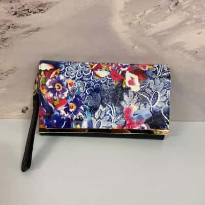 Brand New No Tags Vanitzi Clutch Bag