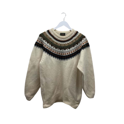 BOSSBAT Womens Size M Gorgeous cream comfy Jumper with neckline pattern