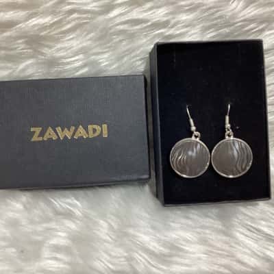  Womens Earrings Animal print / Silver 