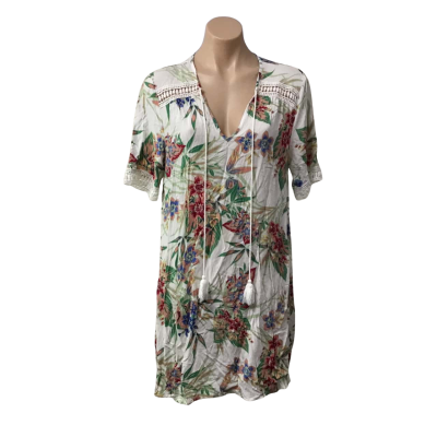Zen Garden Womens Size M White / Blue / Coral / Pink / Green Floral Short Sleeve Dress 
