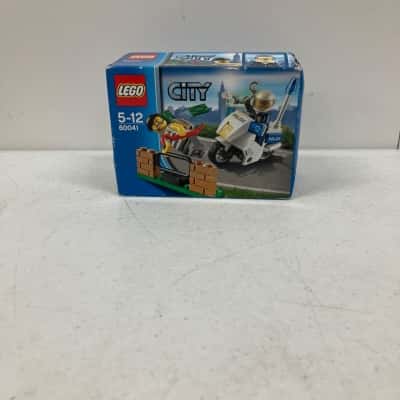 LEGO City Crook Pursuit (60041)