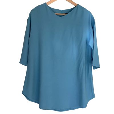 Marimekko.  Sky Blue Three Quarter Sleeve Top.  Size XS 