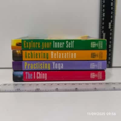 4pcs Mini Book Series Yoga Relaxation 