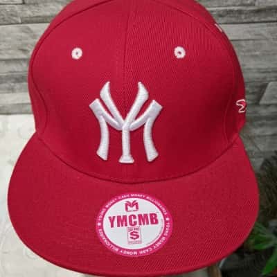 Young Money Cash Money Billionaires Snapback Red 