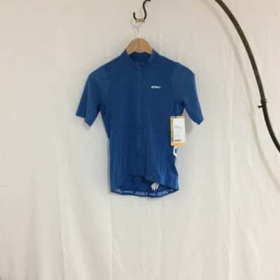 2XU Women's Size M Short sleeve Jersey Blue / White