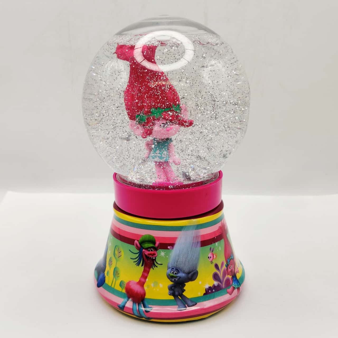 DreamWorks Trolls Movie 8floz Bubble Bath Pink Snow Globe
