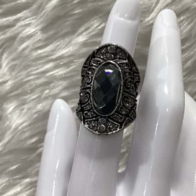  Women’s Gothic Ring 