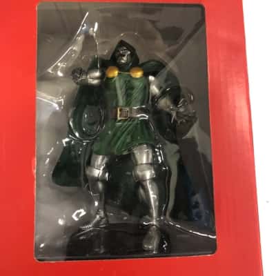 Dr Doom Fantastic Four figure