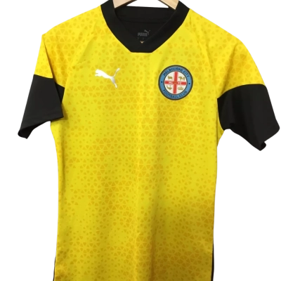 Melbourne City FC Puma Mens  Size S T-Shirt Black  / Yellow 