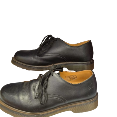 Dr Martens Mens  Size 10US Dress shoes Black  