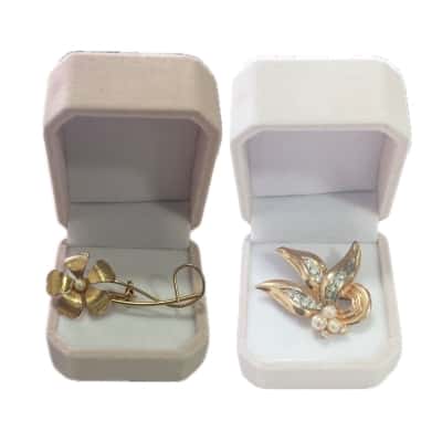 Two Vintage Womens Brooches Gold Tone / Faux Pearl 