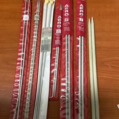 Knitting Needles - 7 Pairs.