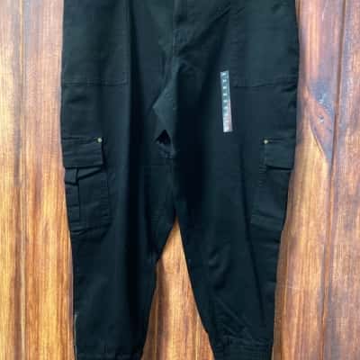 Rockmans  Size 24 Black  cargo jeans new 