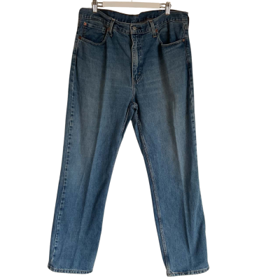 Levi Strauss & Co. Mens  Size 38 Straight Leg Jeans Blue 