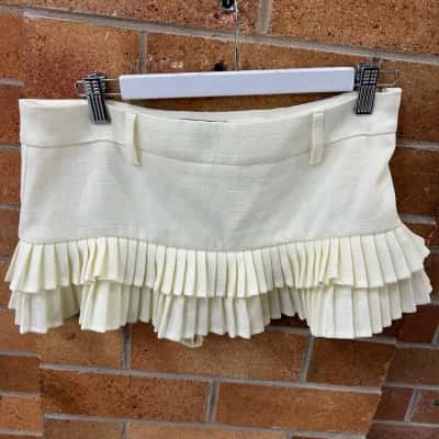 Lioness Womens  Size XXS Mini Skirt Cream 