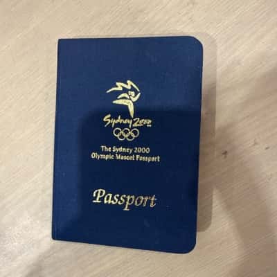 Sydney 2000 Olympic Mascot passport 
