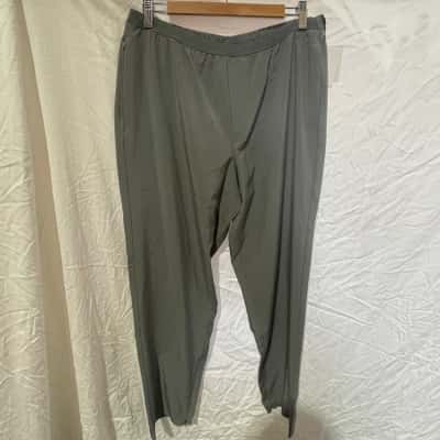 Calvin Klein  Size L Woven Pants 