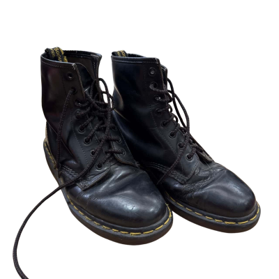Doc Martens Unisex Size 8 Black Shoes 